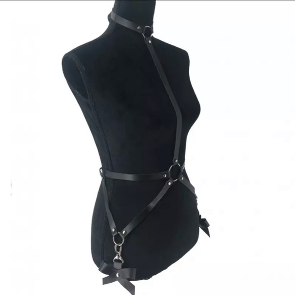 Bow Decor Leather Body Harness - Picture 3 of 12